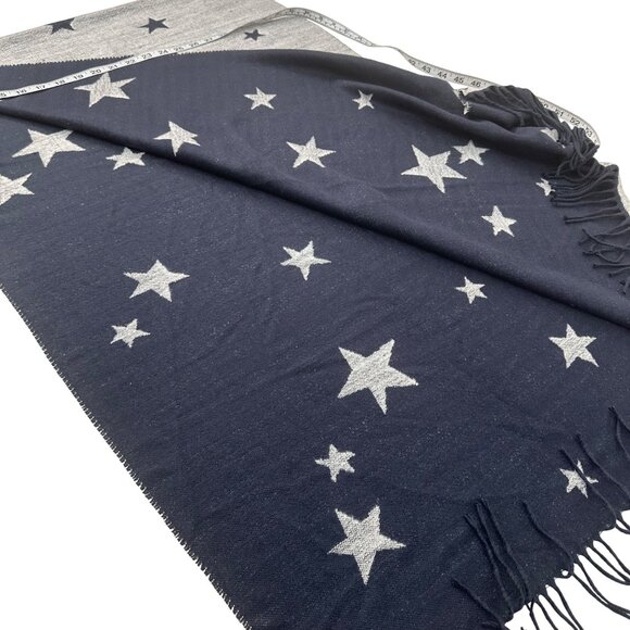 Gap Gray & Navy Star Print Reversible Scarf With Fringed Edges 78X24 inches - Picture 2 of 11